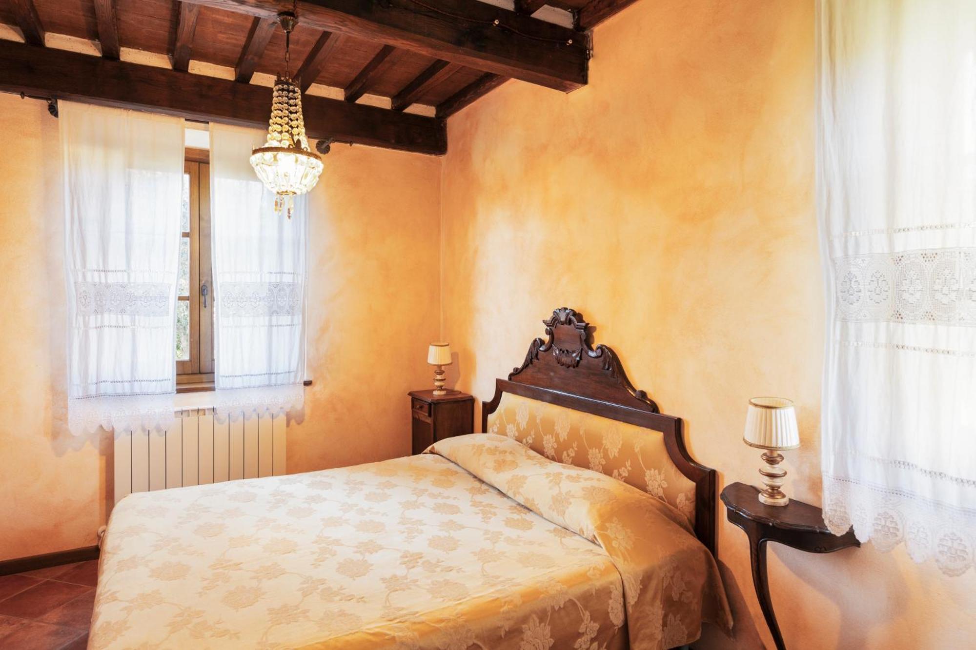 Agriturismo Il Borgo Cortona Exterior foto