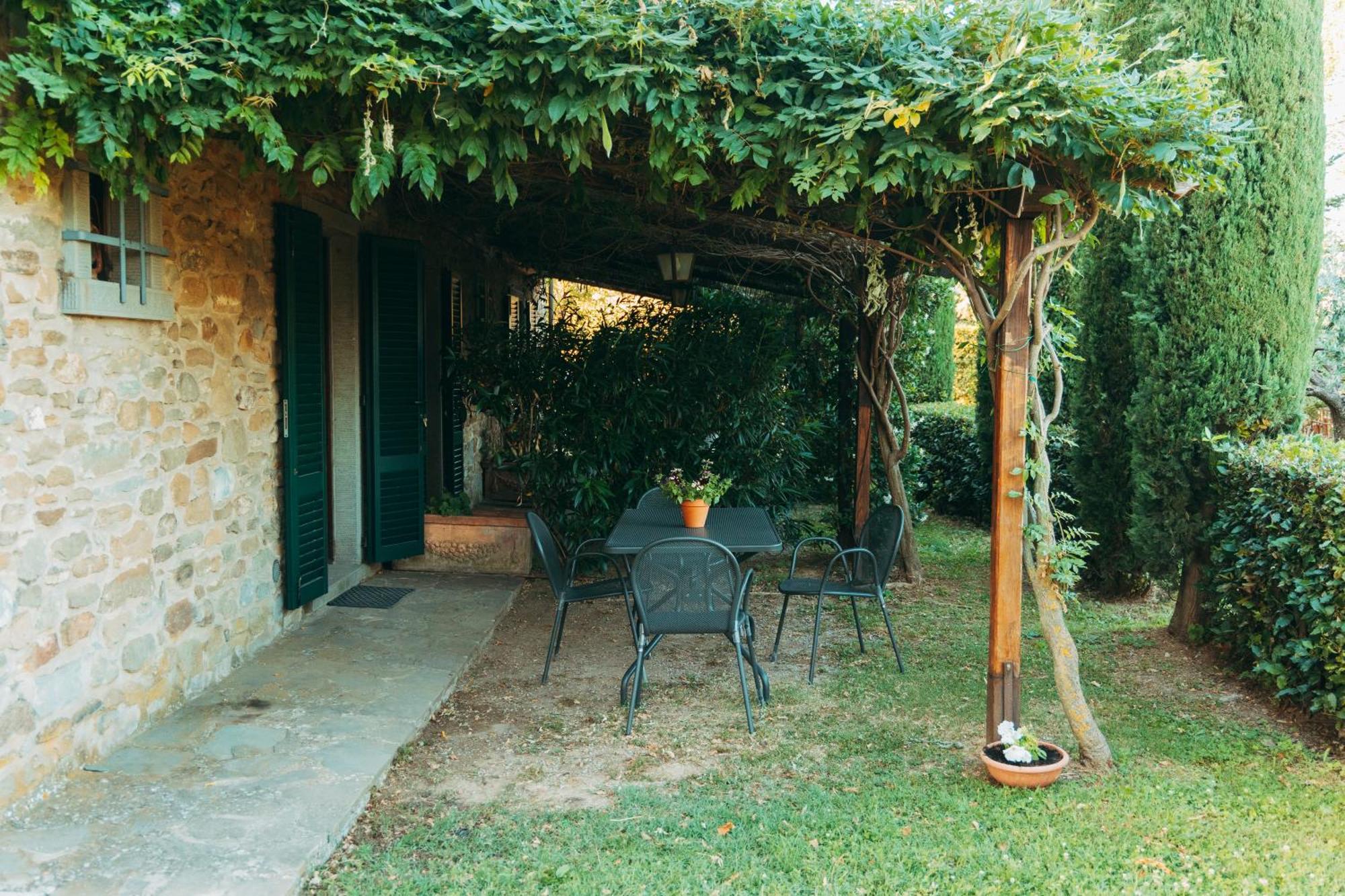 Agriturismo Il Borgo Cortona Exterior foto