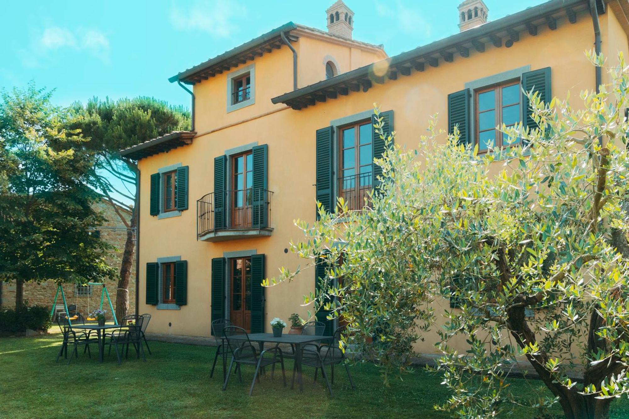 Agriturismo Il Borgo Cortona Exterior foto